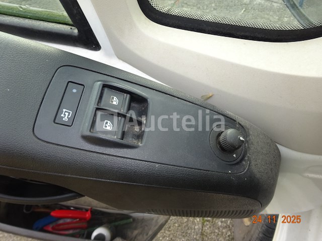 Peugeot boxer busje - afbeelding 25 van  29