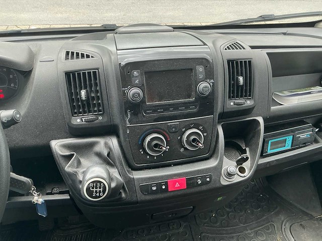 Peugeot boxer koelwagen - afbeelding 15 van  26
