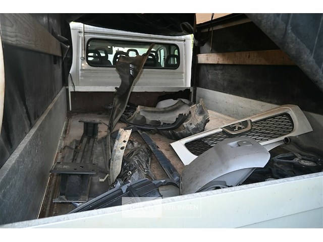 Peugeot boxer lichte vrachtwagen zonder motor - afbeelding 18 van  22
