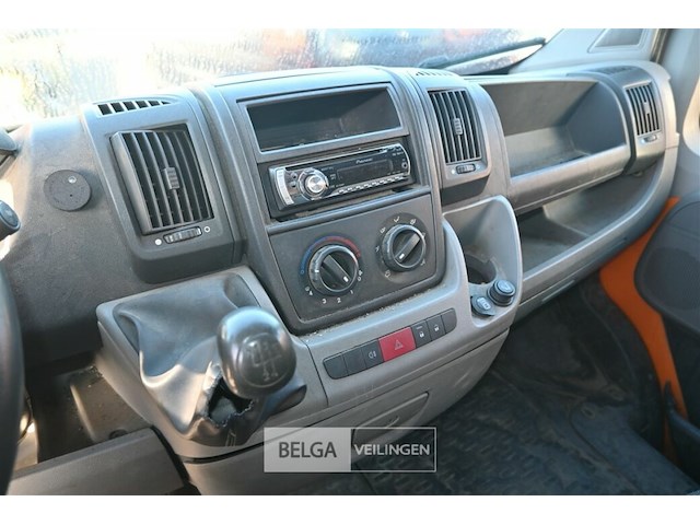 Peugeot boxer lichte vrachtwagen - afbeelding 8 van  16