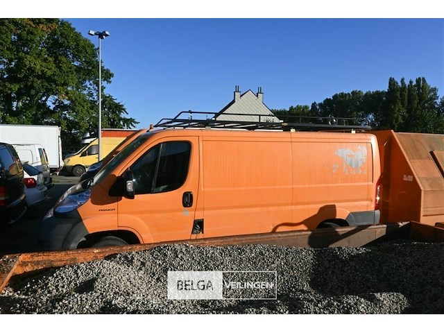 Peugeot boxer lichte vrachtwagen - afbeelding 15 van  19