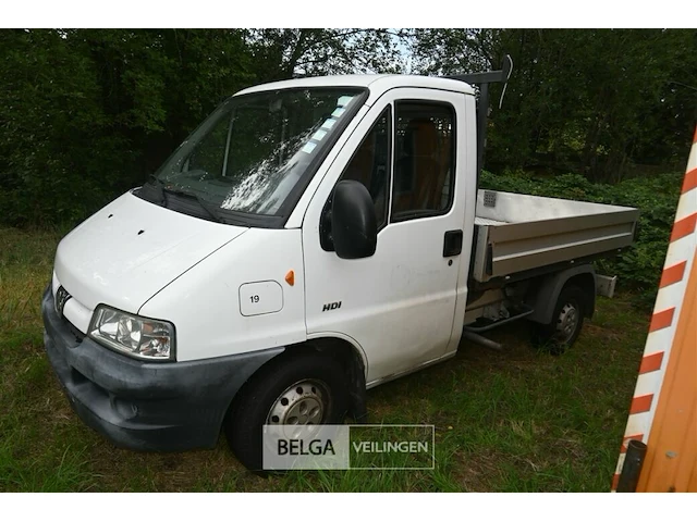 Peugeot boxer lichte vrachtwagen - afbeelding 8 van  19