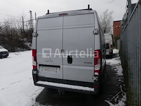 Peugeot boxer multicab bestelwagen (2016-150,527 km)(vin: vf3yc2mfc12c99797) - afbeelding 32 van  35