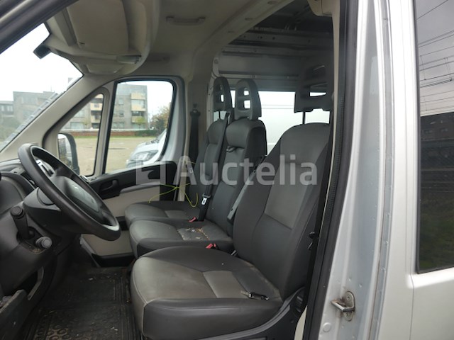 Peugeot boxer multicab busje - afbeelding 34 van  41