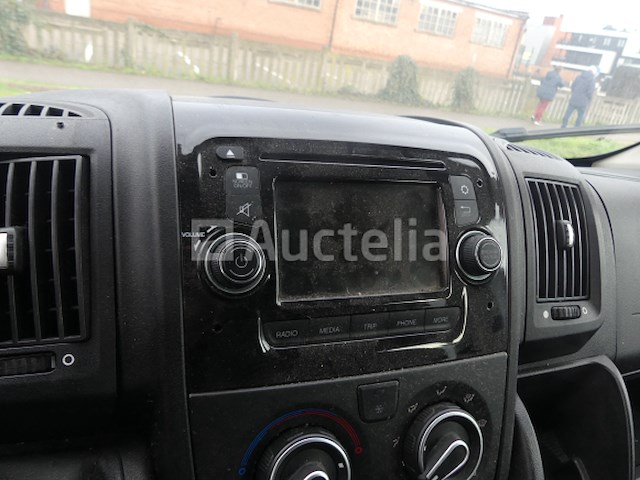 Peugeot boxer multicab busje - afbeelding 40 van  41