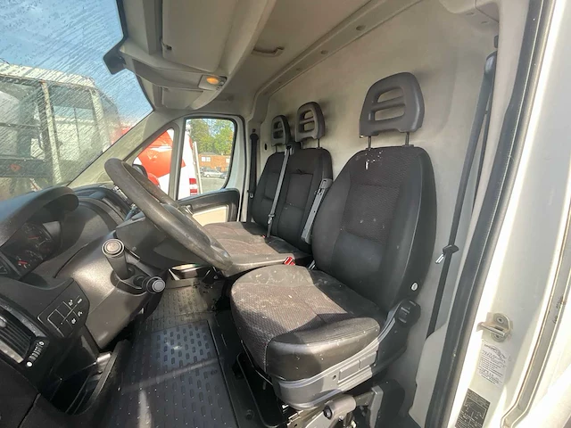 Peugeot boxer van - afbeelding 16 van  29