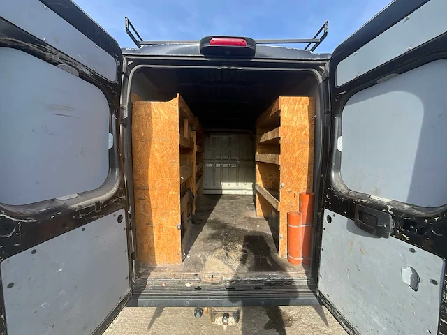 Peugeot boxer van - afbeelding 14 van  28