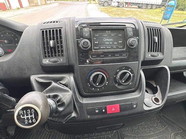 Peugeot boxer van - afbeelding 3 van  24