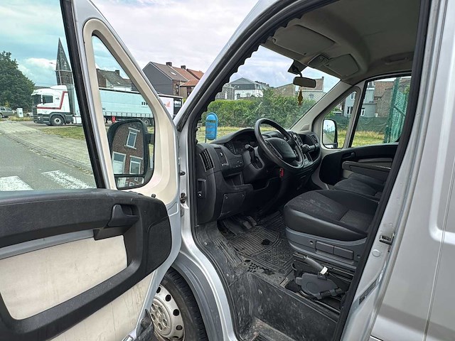 Peugeot boxer van - afbeelding 23 van  24