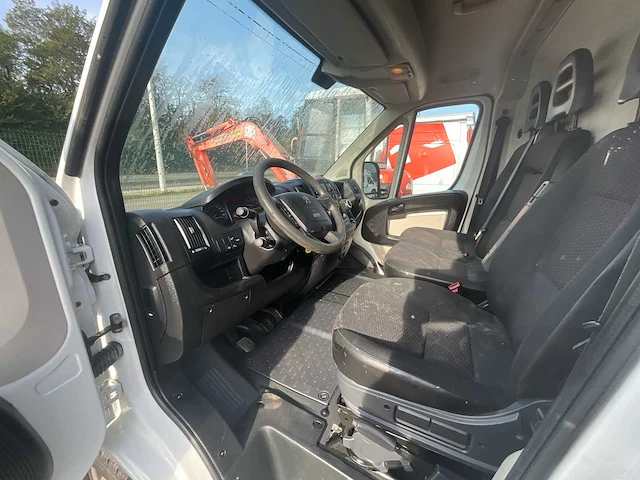 Peugeot boxer van - afbeelding 15 van  29