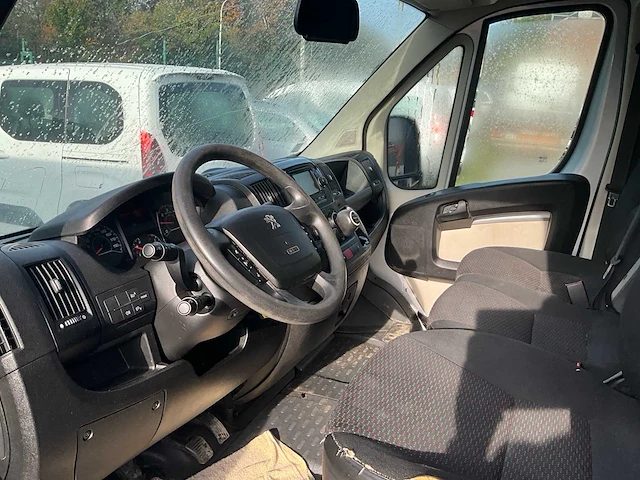 Peugeot boxer van - afbeelding 2 van  36