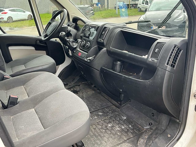 Peugeot boxer - afbeelding 27 van  39