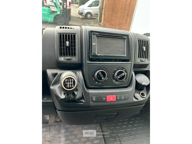 Peugeot boxer - afbeelding 23 van  28