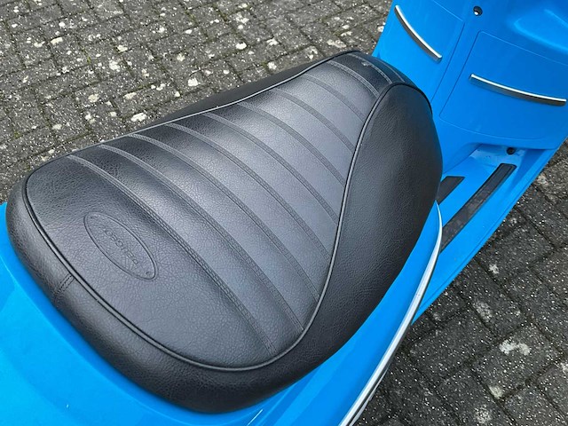 Peugeot django 49cc a-klasse - retrolook - topstaat - afbeelding 4 van  24