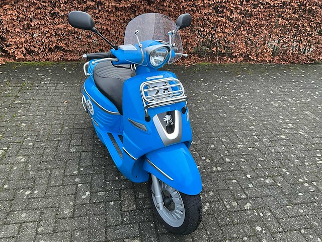 Peugeot django 49cc a-klasse - retrolook - topstaat - afbeelding 23 van  25