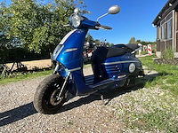 Peugeot django m2 scooter - afbeelding 1 van  6