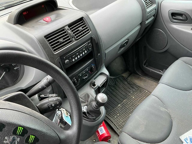 Peugeot expert bedrijfswagen - afbeelding 3 van  13
