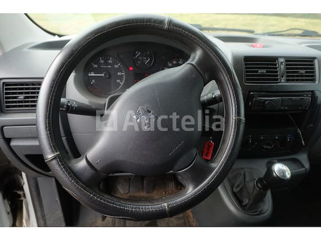 Peugeot expert bestelwagen (2010-141,755 km) - afbeelding 29 van  53