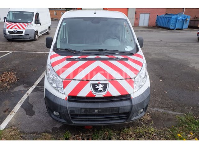 Peugeot expert bestelwagen (2010-141,755 km) - afbeelding 46 van  53