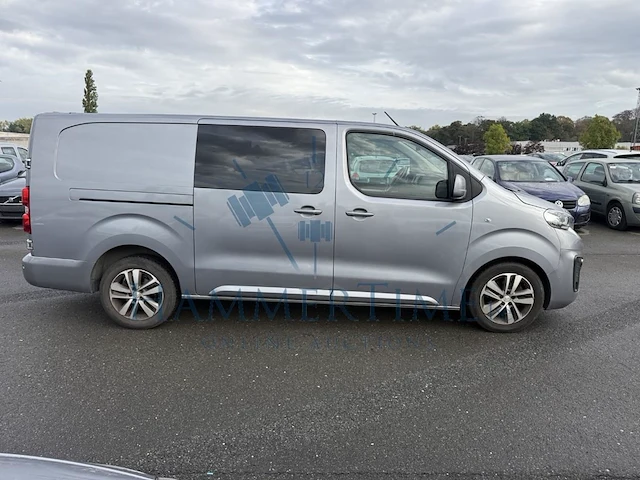Peugeot expert fourgon l-mwb expert 2.0 bluehdi l3 long asphalt s&s 122 at, 2021 - afbeelding 28 van  33