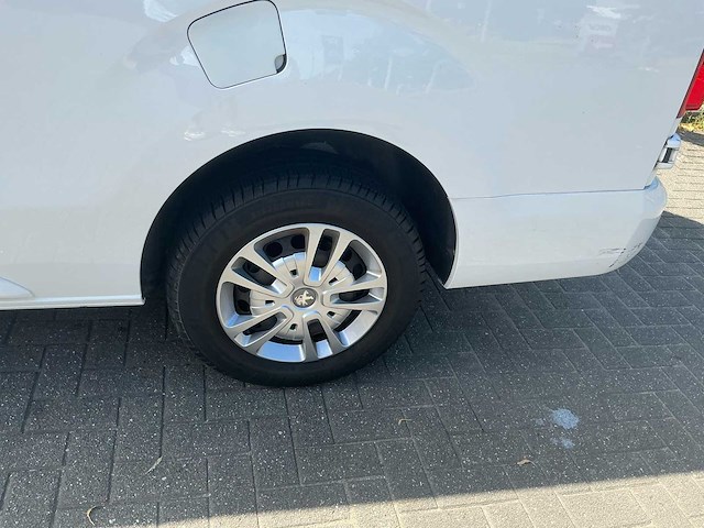Peugeot expert lichte vracht 3 plaatsen bedrijfswagen - afbeelding 32 van  47