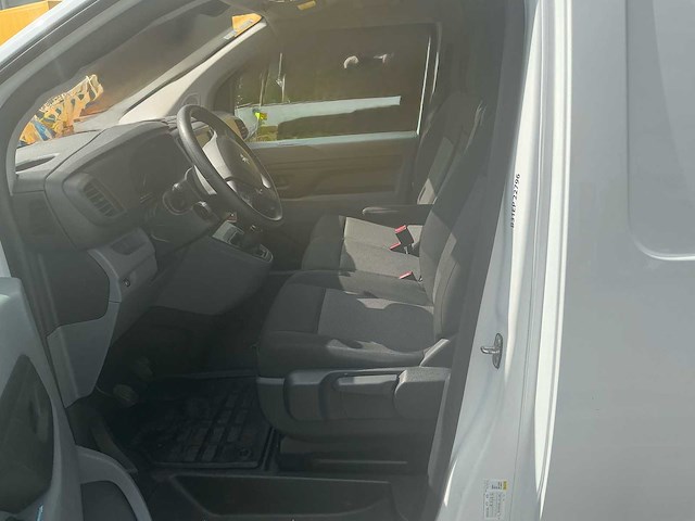 Peugeot expert lichte vracht 3 plaatsen bedrijfswagen - afbeelding 4 van  47