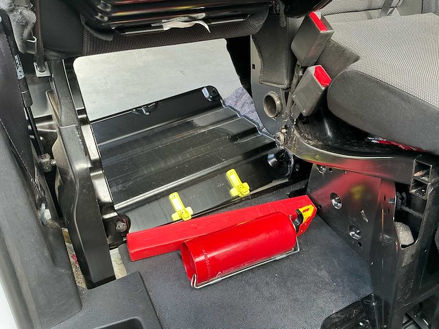 Peugeot expert lichte vracht 3 plaatsen bedrijfswagen - afbeelding 26 van  47