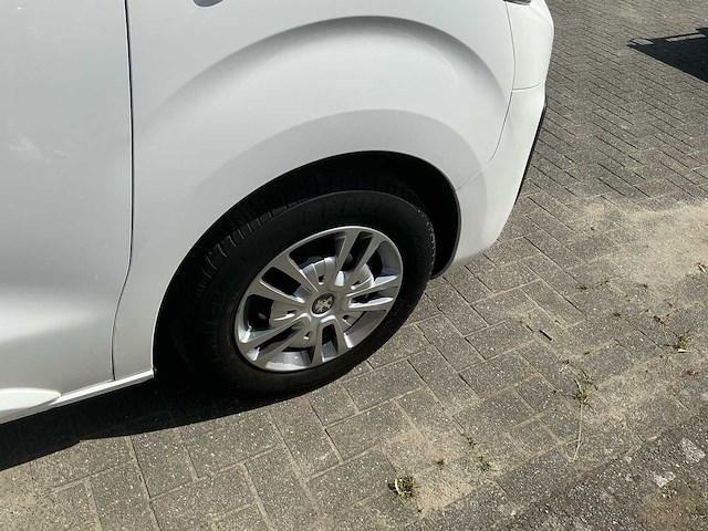 Peugeot expert lichte vracht 3 plaatsen bedrijfswagen - afbeelding 35 van  47