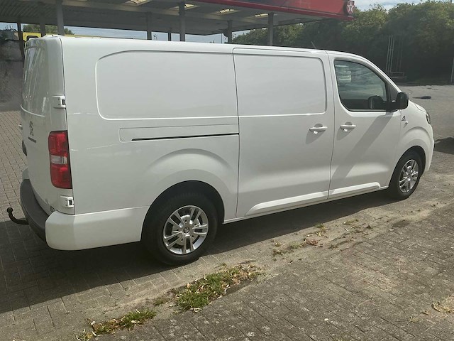 Peugeot expert lichte vracht 3 plaatsen bedrijfswagen - afbeelding 46 van  47