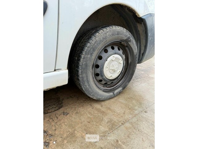 Peugeot expert lichte vracht - afbeelding 27 van  29