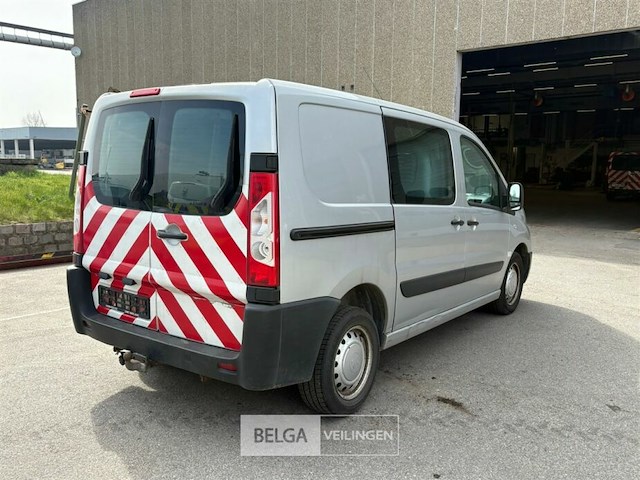 Peugeot expert lichte vrachtwagen - afbeelding 14 van  24