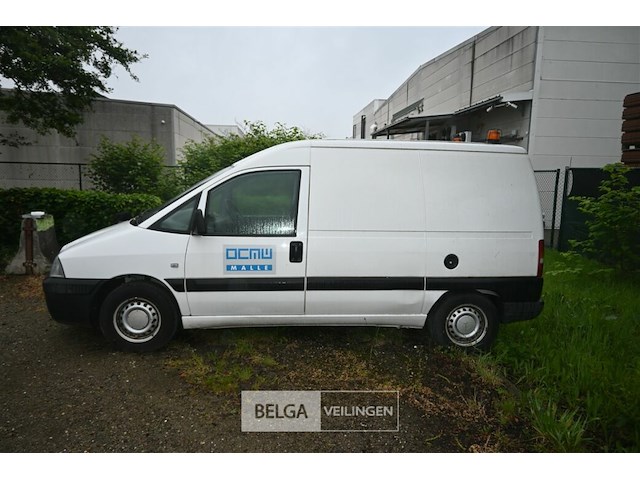 Peugeot expert lichte vrachtwagen - afbeelding 12 van  21