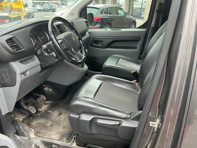 Peugeot expert lichte vrachtwagen - afbeelding 12 van  13