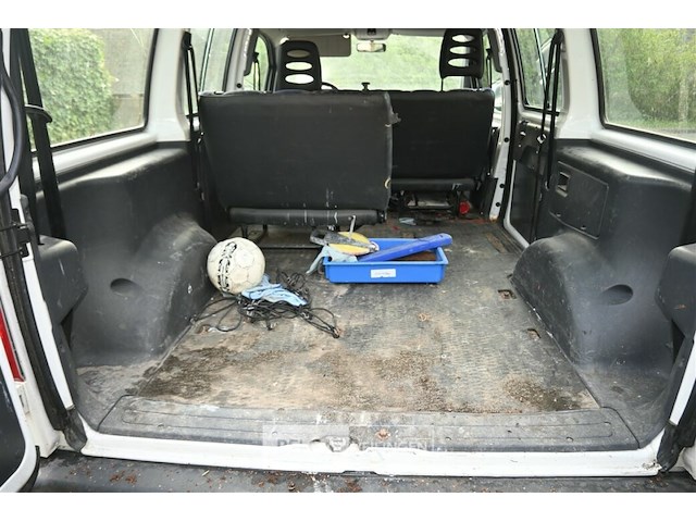 Peugeot expert personenwagen - afbeelding 9 van  17