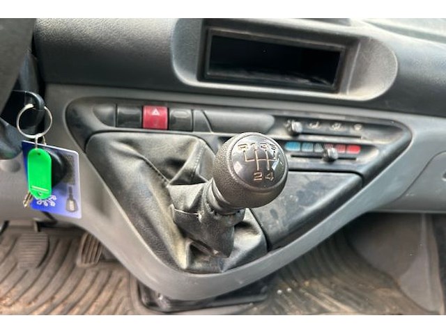 Peugeot expert - afbeelding 29 van  30