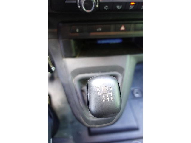 Peugeot expert - afbeelding 11 van  18