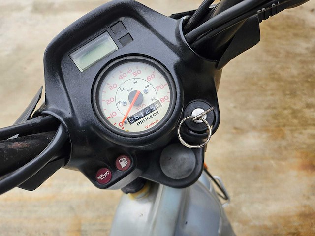 Peugeot fox brommers en scooters 25 km/u - afbeelding 5 van  7