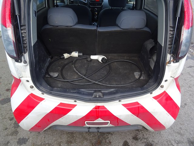 Peugeot ion - afbeelding 6 van  15