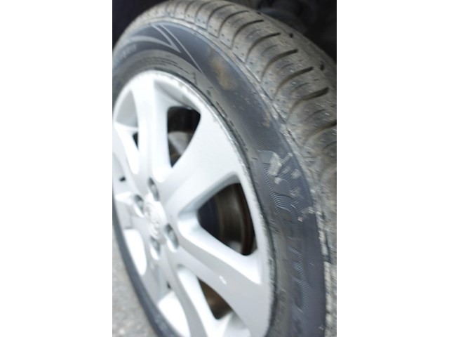 Peugeot ion - afbeelding 8 van  18