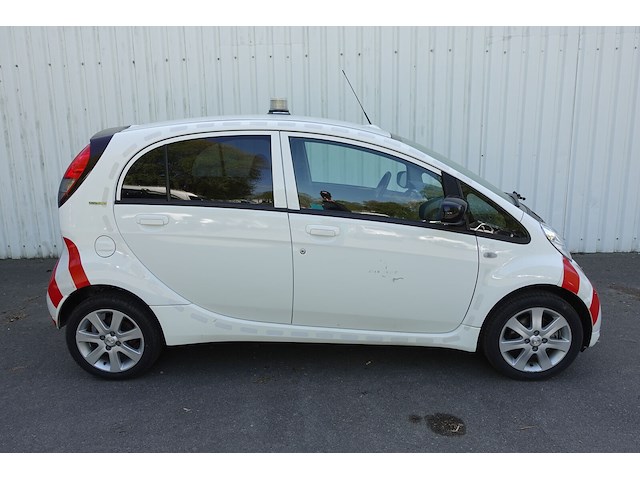 Peugeot ion - afbeelding 13 van  18