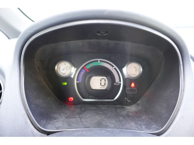 Peugeot ion - afbeelding 16 van  18