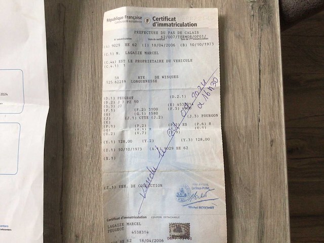 Peugeot j7 j7 vintage auto's > 15 - afbeelding 25 van  27