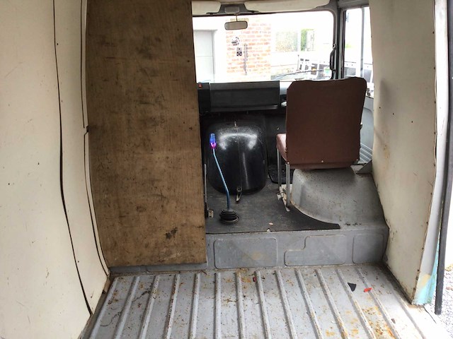 Peugeot j7 j7 vintage auto's > 15 - afbeelding 7 van  27