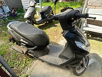 Peugeot kisbee scooter - afbeelding 3 van  9