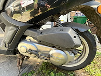 Peugeot kisbee scooter - afbeelding 6 van  9