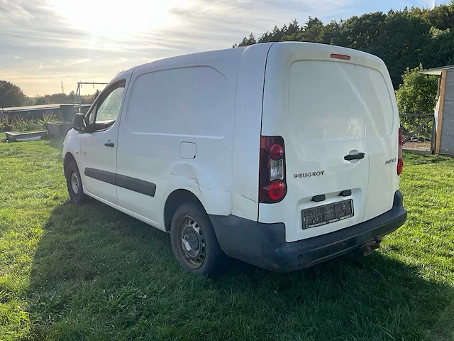 Peugeot long chassis partner bestelwagen - afbeelding 23 van  44