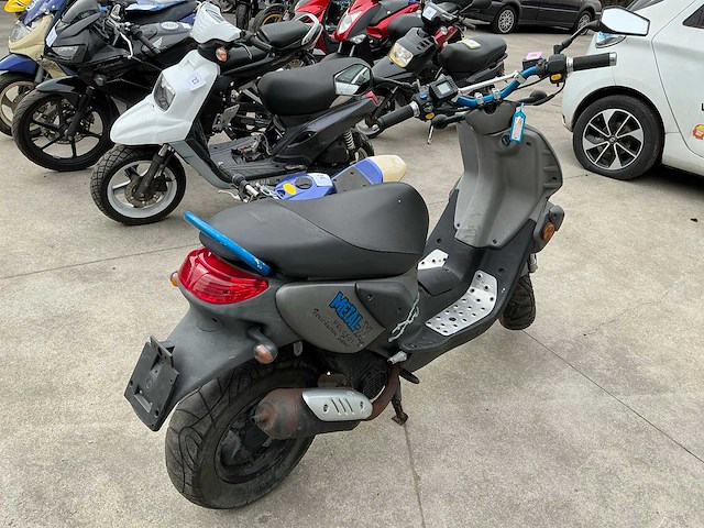 Peugeot metal x brommer - afbeelding 2 van  3