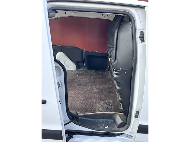 Peugeot partner - bj 08/2018 - afbeelding 3 van  23