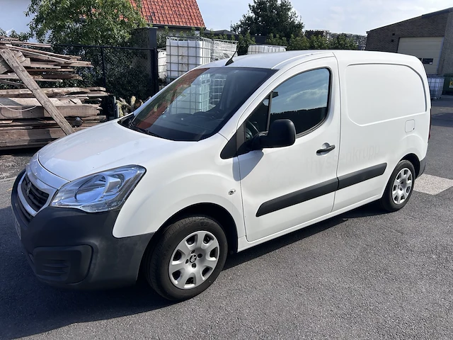 Peugeot partner - bj 08/2018 - afbeelding 18 van  23
