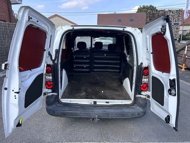 Peugeot partner - bj 08/2018 - afbeelding 21 van  23